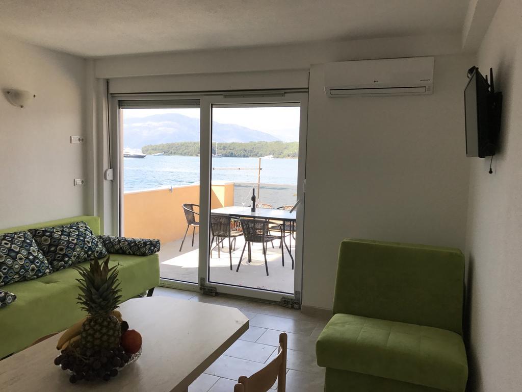 Franovic Apartments Tivat Exterior foto