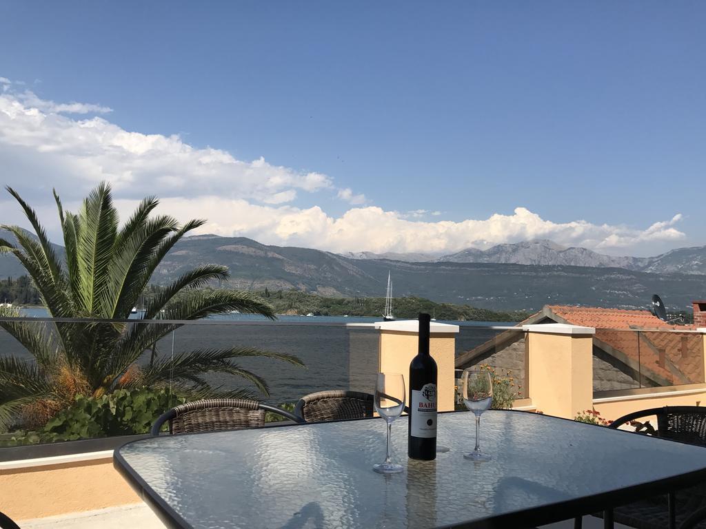 Franovic Apartments Tivat Exterior foto