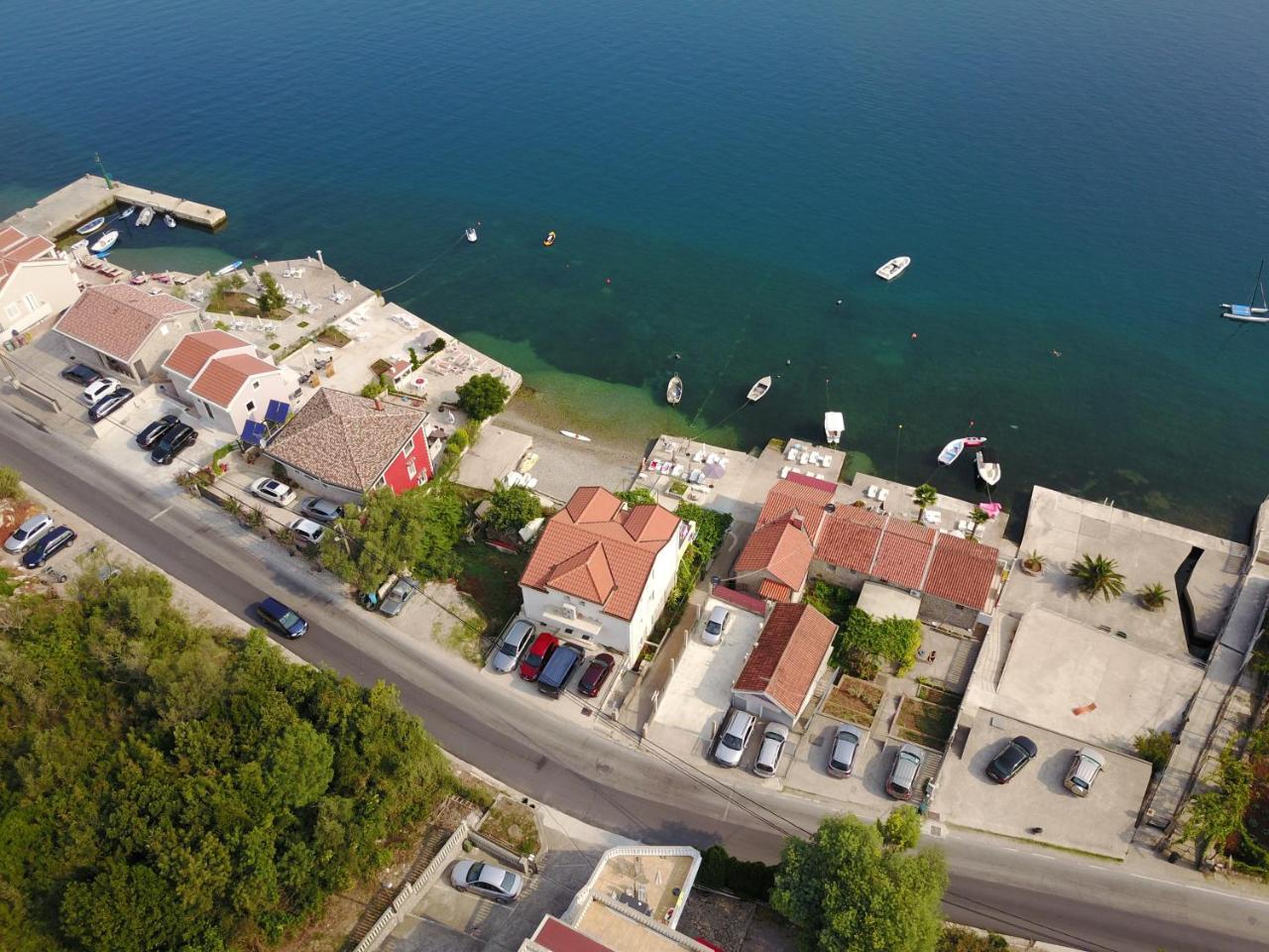 Franovic Apartments Tivat Exterior foto