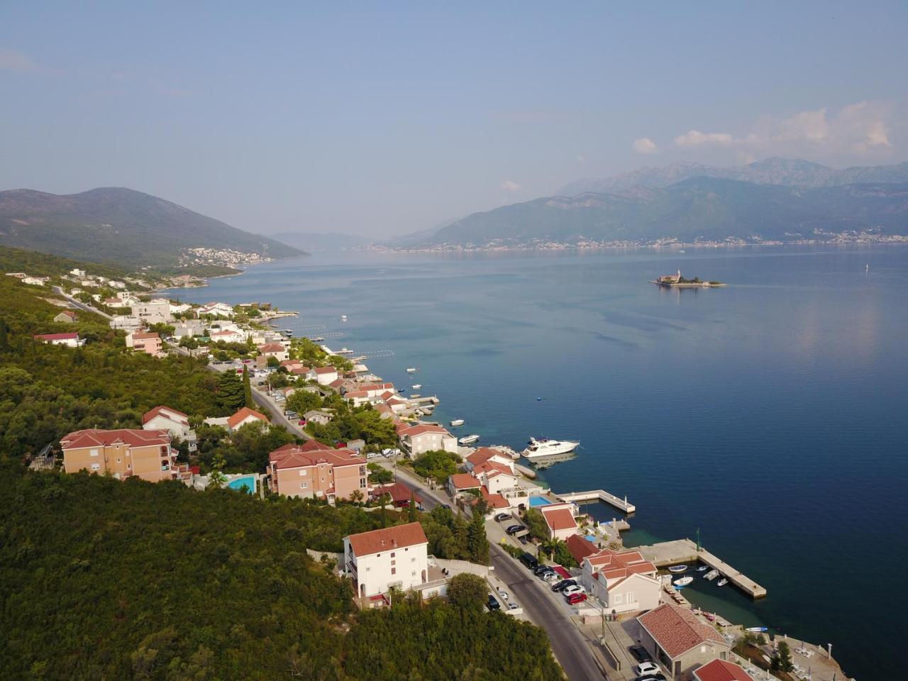 Franovic Apartments Tivat Exterior foto